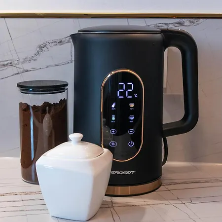 Apartman Center - 2 - Rondo Onz - Playstation 5 *