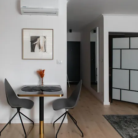 Center - 2 - Rondo Onz - Playstation 5 * Varsó